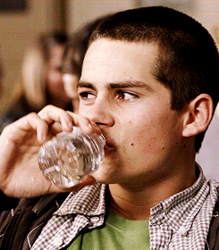 mr-stilinski:   #dylan your stiles is showing  #stiles your dylan is showing 