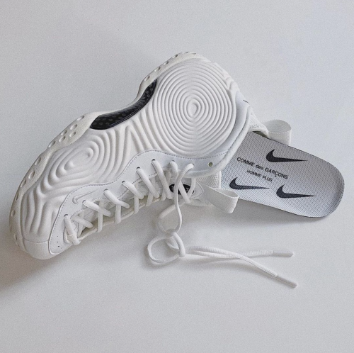 rhubarbes: COMME des GARÇONS x Nike Air Foamposite