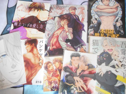 i can’t believe im back to collecting doujins