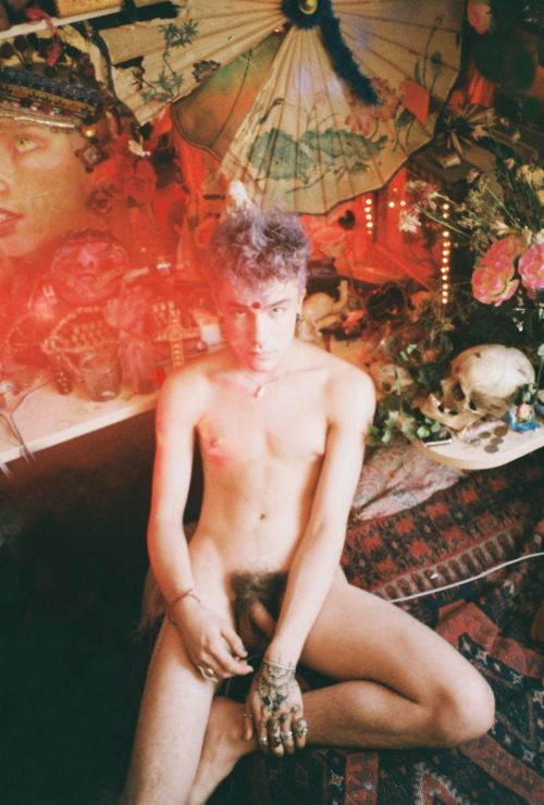 sebastianmelmoth27:  twink 