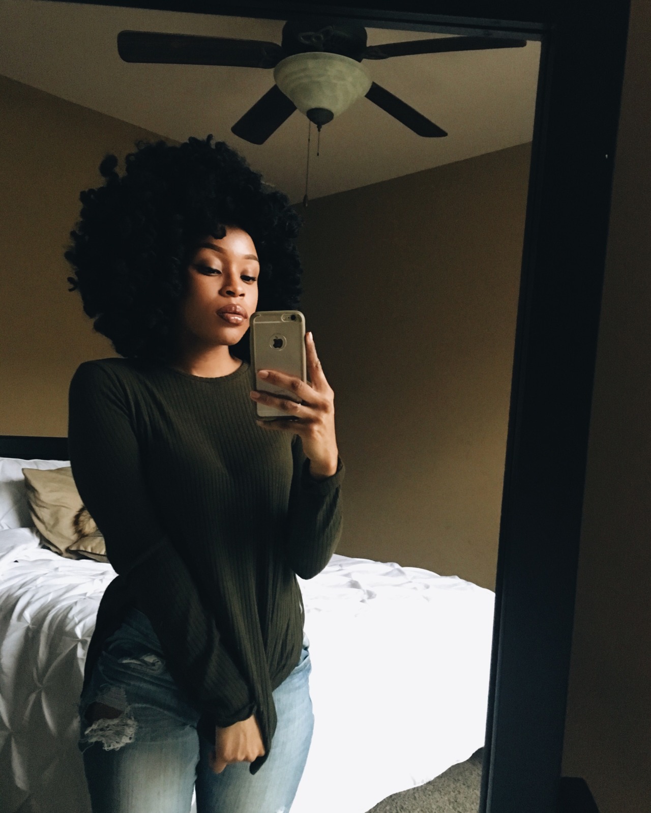 -casuallyme:  snatchingsoulsdaily:  bonafideafrican:  iamhannalashay:  Wowwww  Wow