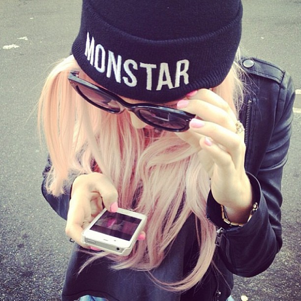 r-osyisland:  ♡ following back similar blogs ♡ 