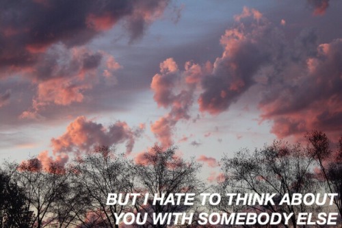 top-lyrics - somebody else // the 1975