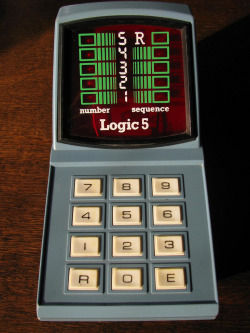 mudwerks:  Milton Bradley MB Logic 5 - Comp