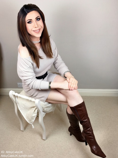 Seated in Boots - AbbyCatsUK