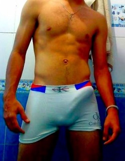 jobbigdick21:  Manden colaboraciones, fotos y videos, a jobbidic21@outlook.comjobbigdick21.tumblr.com