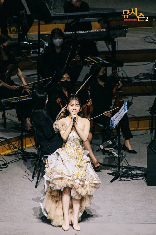 thegirlisuedtobe: 이지혜 Lee Ji Hye at the 2021 Museezn Reprise Concert, both evening and matinee perf