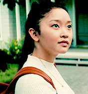 sweetlikecandy:requested by annonymous:↳ lara jean + confused expressions