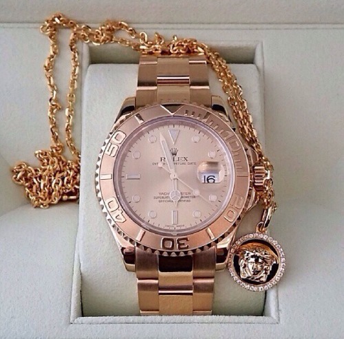 phuckindope:   Phuckindope.tumblr.com 