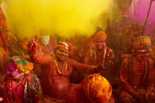 stories-yet-to-be-written:  Pictures of Holi: Festival of Colors. By Sharell Cook Happy Holi to all my followers!