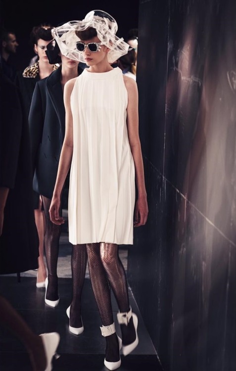 black-is-no-colour:  Maison Margiela by John Galliano, Défilé Spring 2016 show, Lia Pa