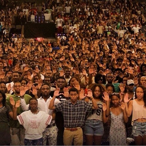 A reason why I love my school, wish I was there for this. #JusticeForMikeBrown #DontShoot #HowardU