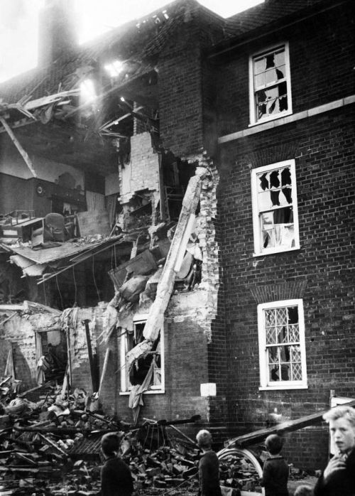 Bomb damage in Liverpool during the Blitz:Princess Laundry, a steam laundry on Lark Lane, gutted by 