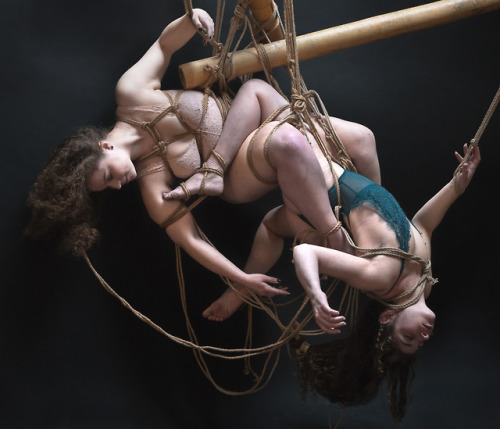 Renaissance Babes - A collaboration of improvisational rope amongst friends - 11/18/18Rope/Photo: Ma