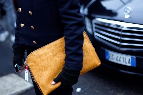 tayaaron:  vogueguy:  Male fashion &amp; more  (via TumbleOn) 