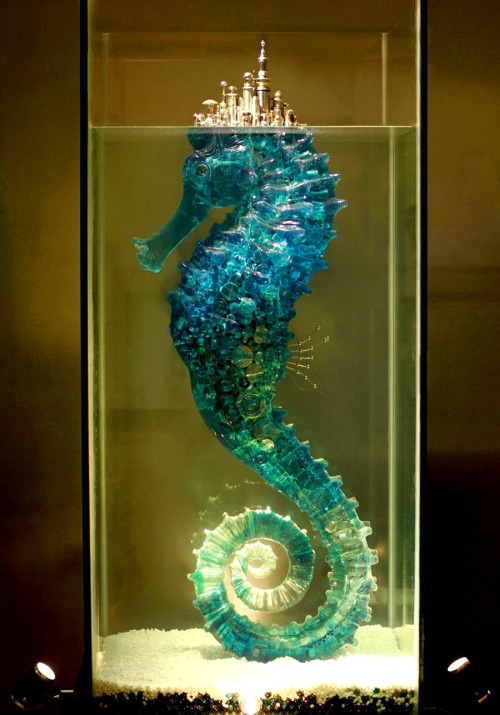 itscolossal:  Hu Shaoming’s Mechanical Sculptures of Time and Civilization