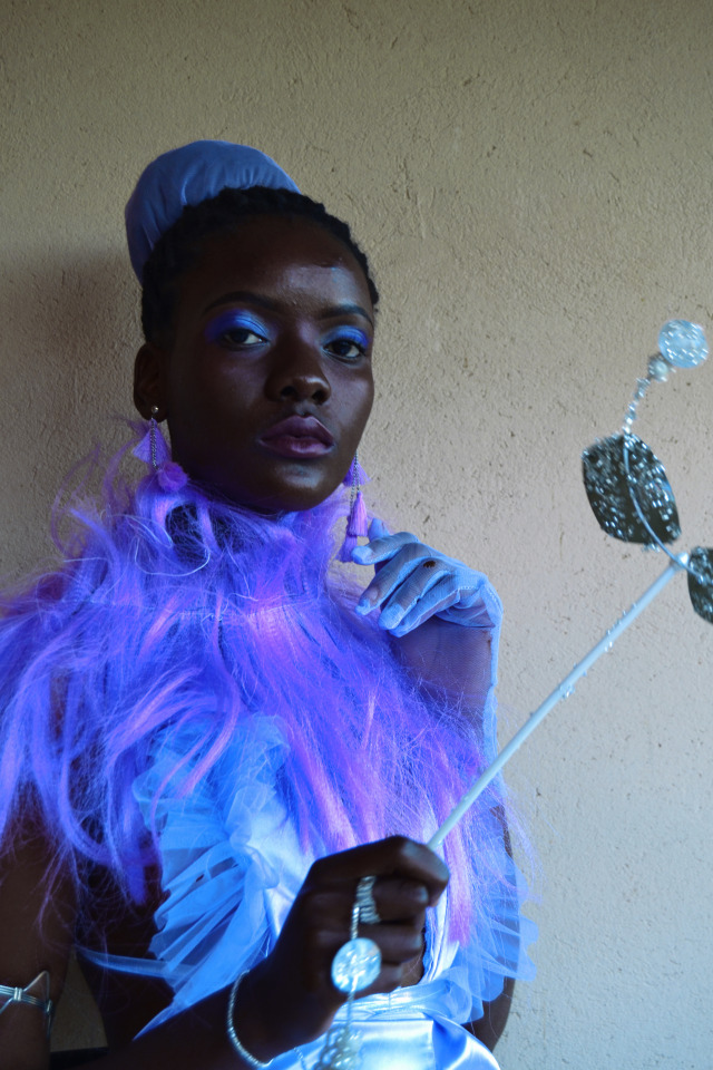 https://www.pinterest.com/rorisanglu https://www.instagram.com/rorisang_lu https://twitter.com/rorisang_lu...