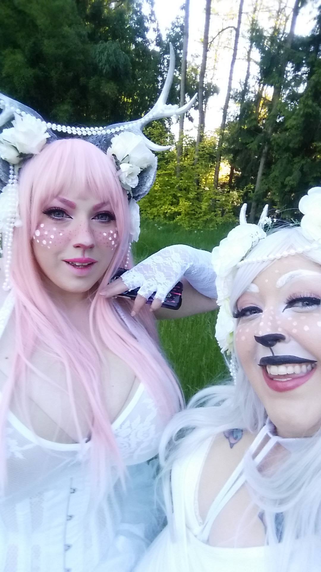 amy-villainous:  Dolli Haze and I fauning it up! Antlers by Idolatre Clothing Co.