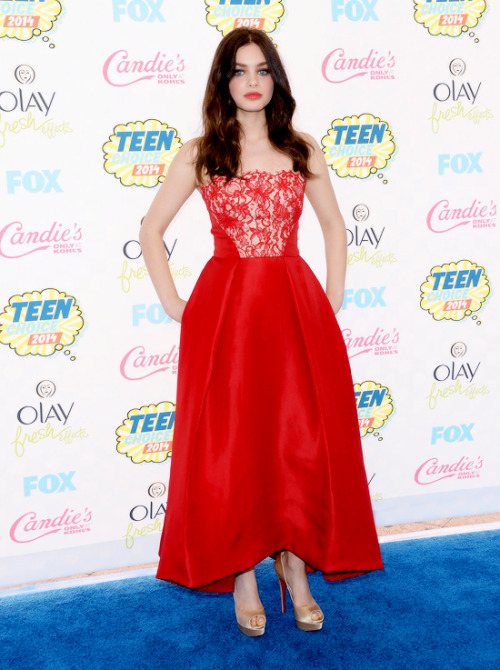 2014 Red Carpet Favorite Dresses 222/365 Odeya Rush In Monique Lhuillier – 2014 Teen Choice Awards