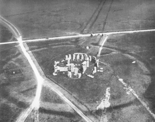 deathandmysticism: Stonehenge photographed by Lieutenant Philip Henry Sharpe from a balloon, 1906