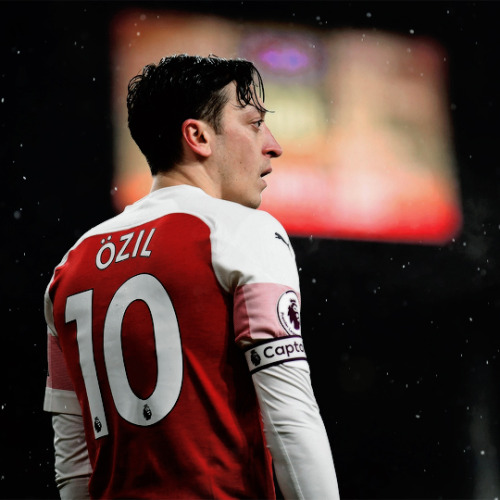 Mesut Ozil of Arsenal during the Premier League match between Arsenal FC and Cardiff City at Emirate