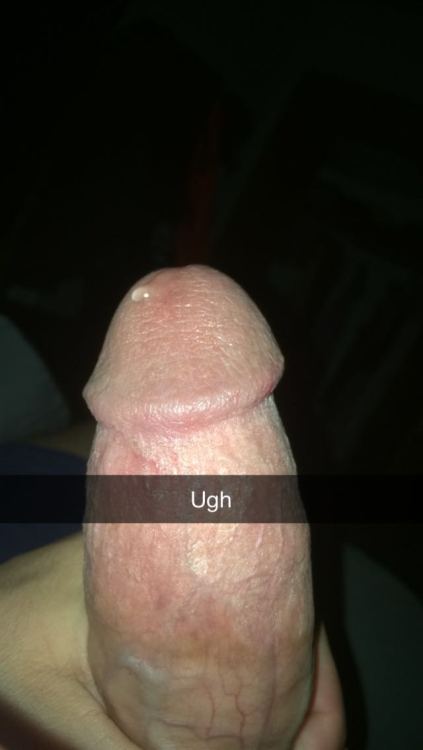 kambreycollins:  This big bearded guy was ready to fuck. Yeah that sixth pic is actually a dick pic he posted to Tinder moments.