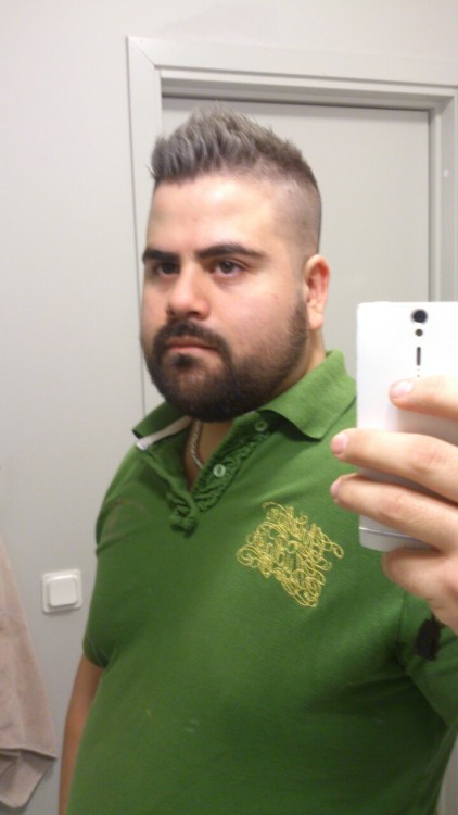 bearzoor:  I look pissed of but I like the trim! ^^ 