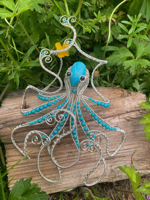 Hand Wired Octopus Bracelet by UKGemstoned Available here : Etsy