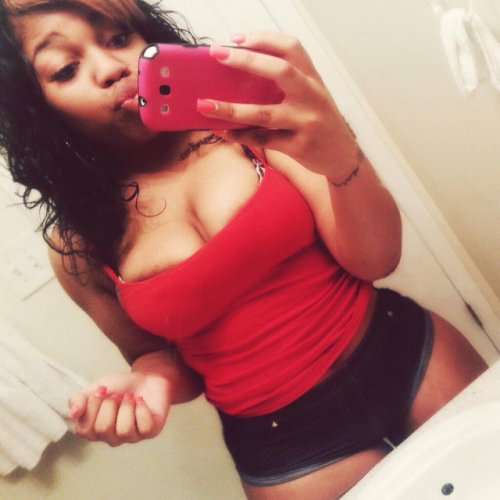 jazziedad:  Sexy Janae..