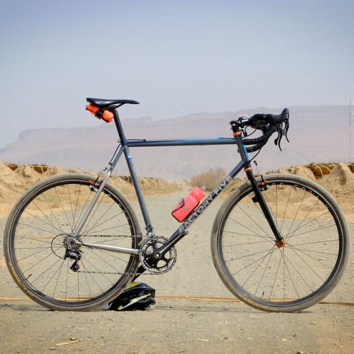 qtaroqhoji: crossgram:So I built myself a new whip. @factory5 #F5cross ~ broke it in over the last 4