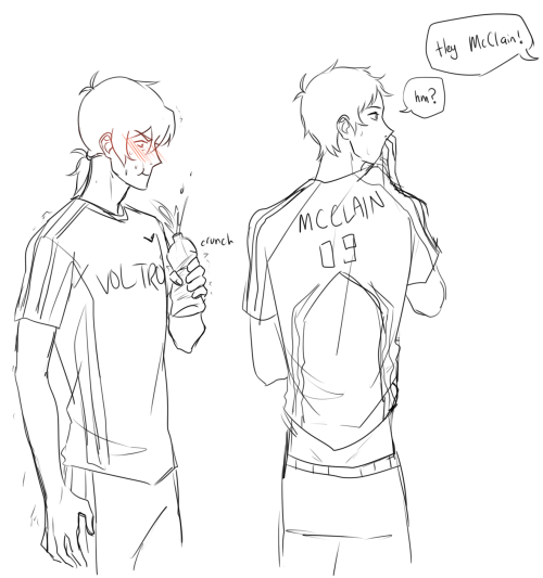 kuerupi:@aku-usagi and I talked about soccer au and it escalated..