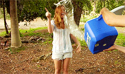 prior-incantatem:Rebecca Mader doing the ALS Ice Bucket Challenge OUAT style.