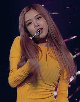 roseiys:180805 rosé - forever young @ inkigayo