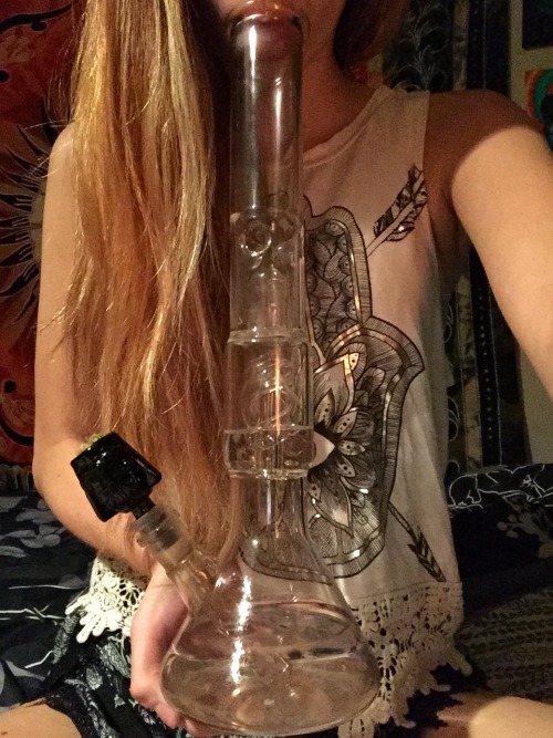 doobiedrewbie:  Some strawberry milk before bed 💨  😍😍😍😍😍😍😍😍😍😍😍😍😍