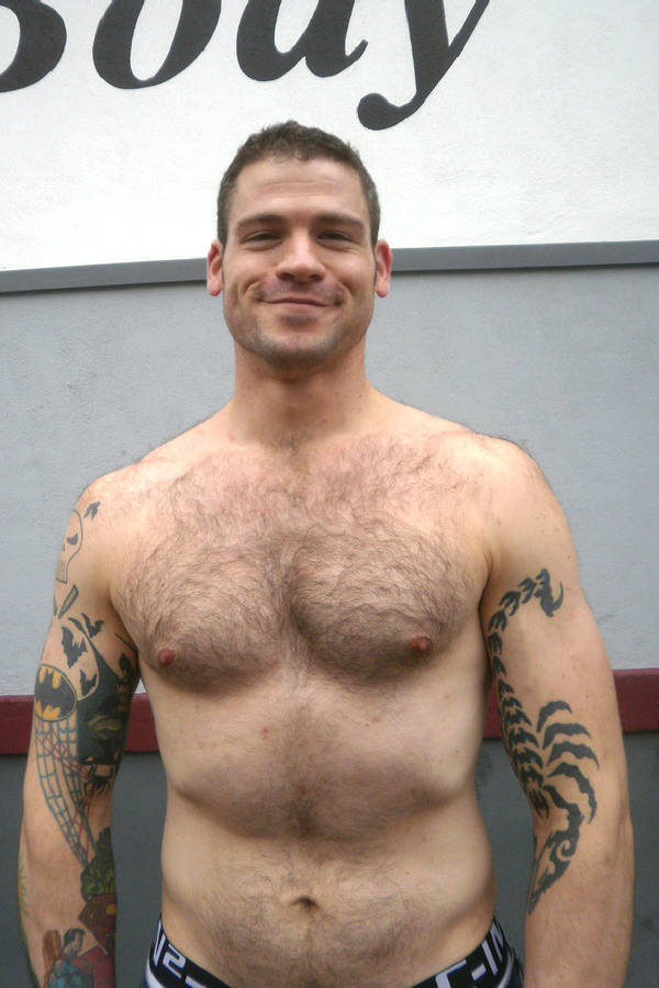 topspin2014:  jucaros:  http://jucaros.tumblr.com/  Smoking hot bro !