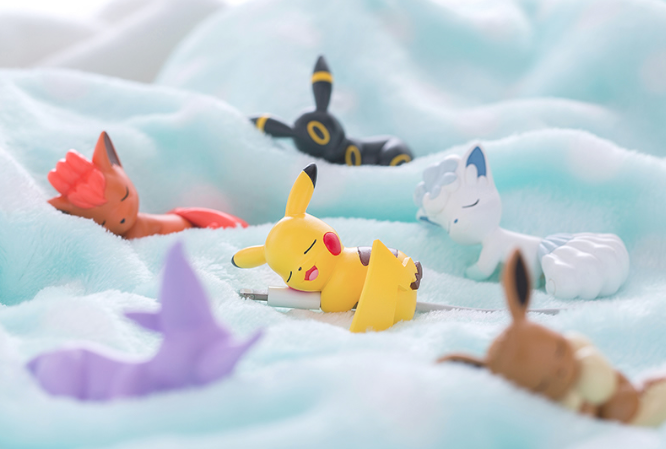 chasekip:  shelgon:New Images from  Pokémon iPhone Charger Cover  Figures by Gray
