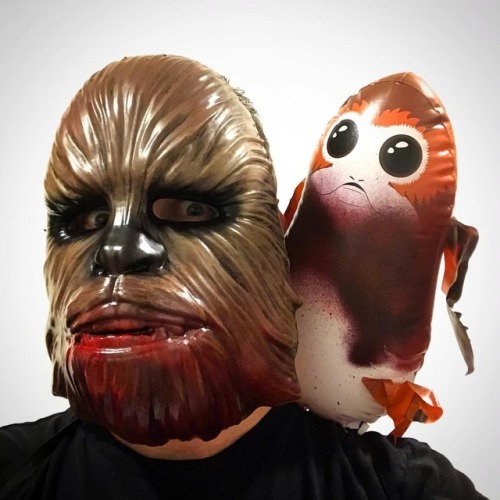 Ahch-To Porg Massacre #halloween  www.instagram.com/p/BpoJdzkniGK/?utm_source=ig_tumblr_shar
