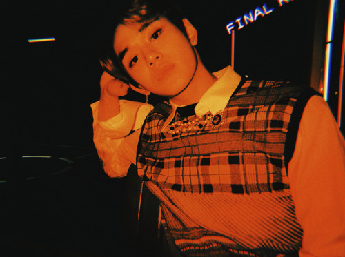 nctinfo:180622 singjlee instagram update with Lucas (1, 2, 3)