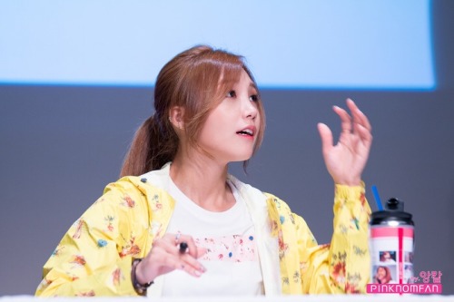 EunJi (A Pink) - MLimited Chungcheong Fansign Pics