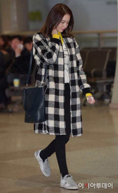 whenthethingsiwantishere:    160211 Gimpo Airport by Press   