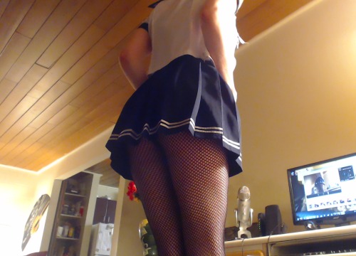 subbii:  Moar schoolgirl shenanigans as well adult photos