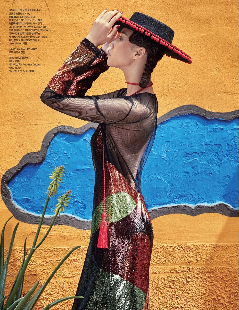 stylekorea:  Bae Yoon Young &amp; Kim Won Kyung for Harper’s Bazaar Korea May