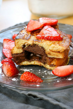 fattributes:  Stuffed Nutella French Toast with Strawberries