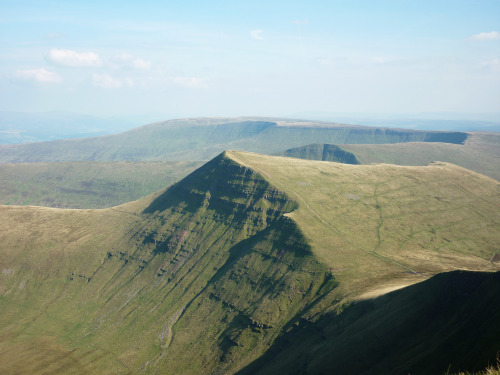 Cribyn, viewed from the summit of Pen y FanBrecon Beacons National Park, September 2014