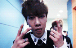 :  1/5 random gifs of boys republic ; onejunn  