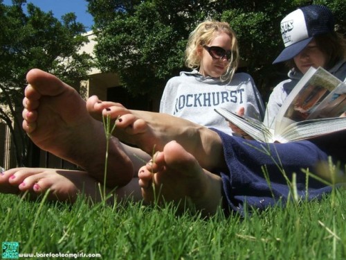 jennsummers50: These two college student’s seem to find having their feet filmed by a total stranger