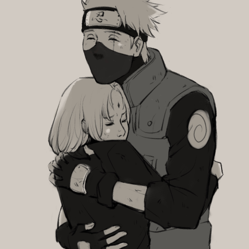 tipsyraconteur:bluntkunai:Sweaty hugs at the end of the warThis is so beautiful