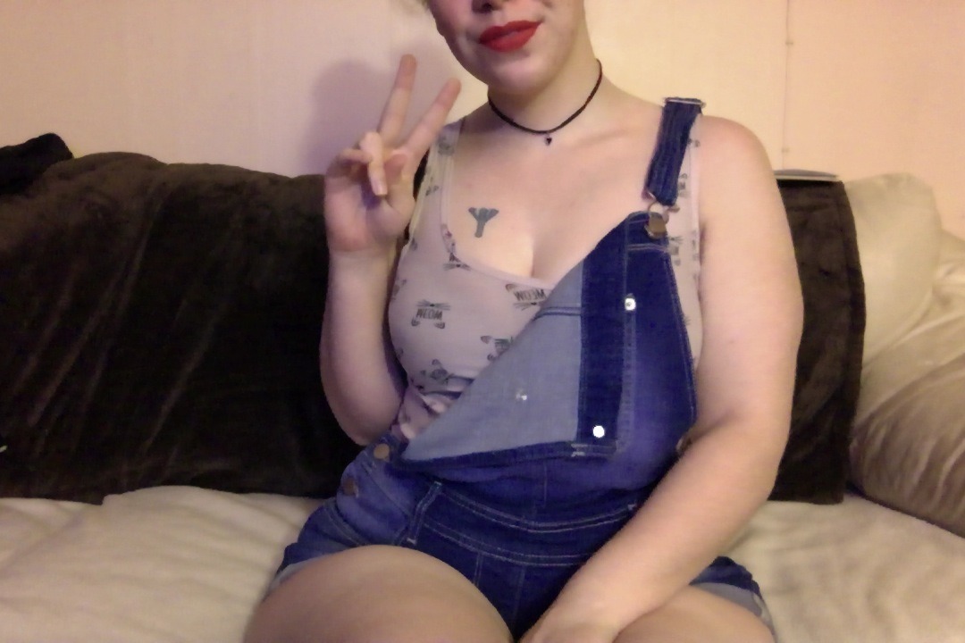I’m about to start camming on Streammate!My username over there is CutiePanda127!Feel