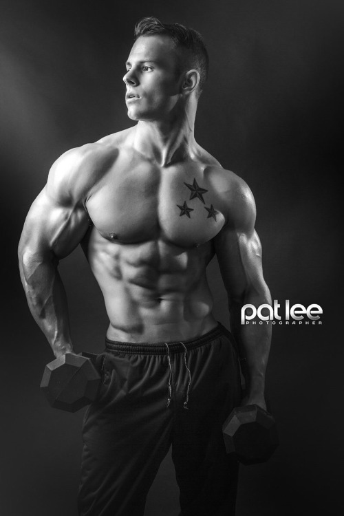jivvii:  John Wertz by Pat Lee