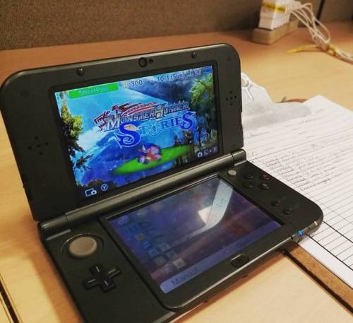 Break time#3DS #Nintendo #portablegaming #monsterhunter #Capcom #monsterhunterstories